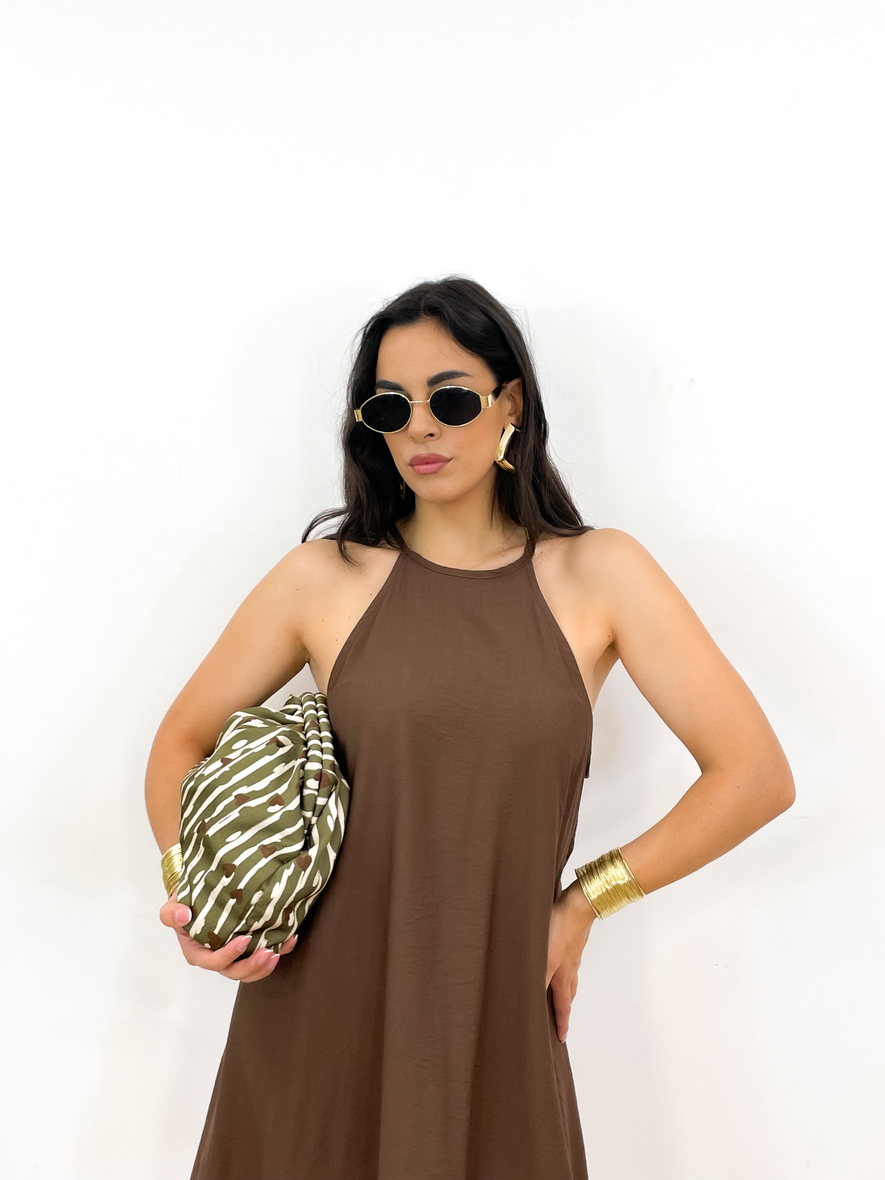 Abito minimal marrone