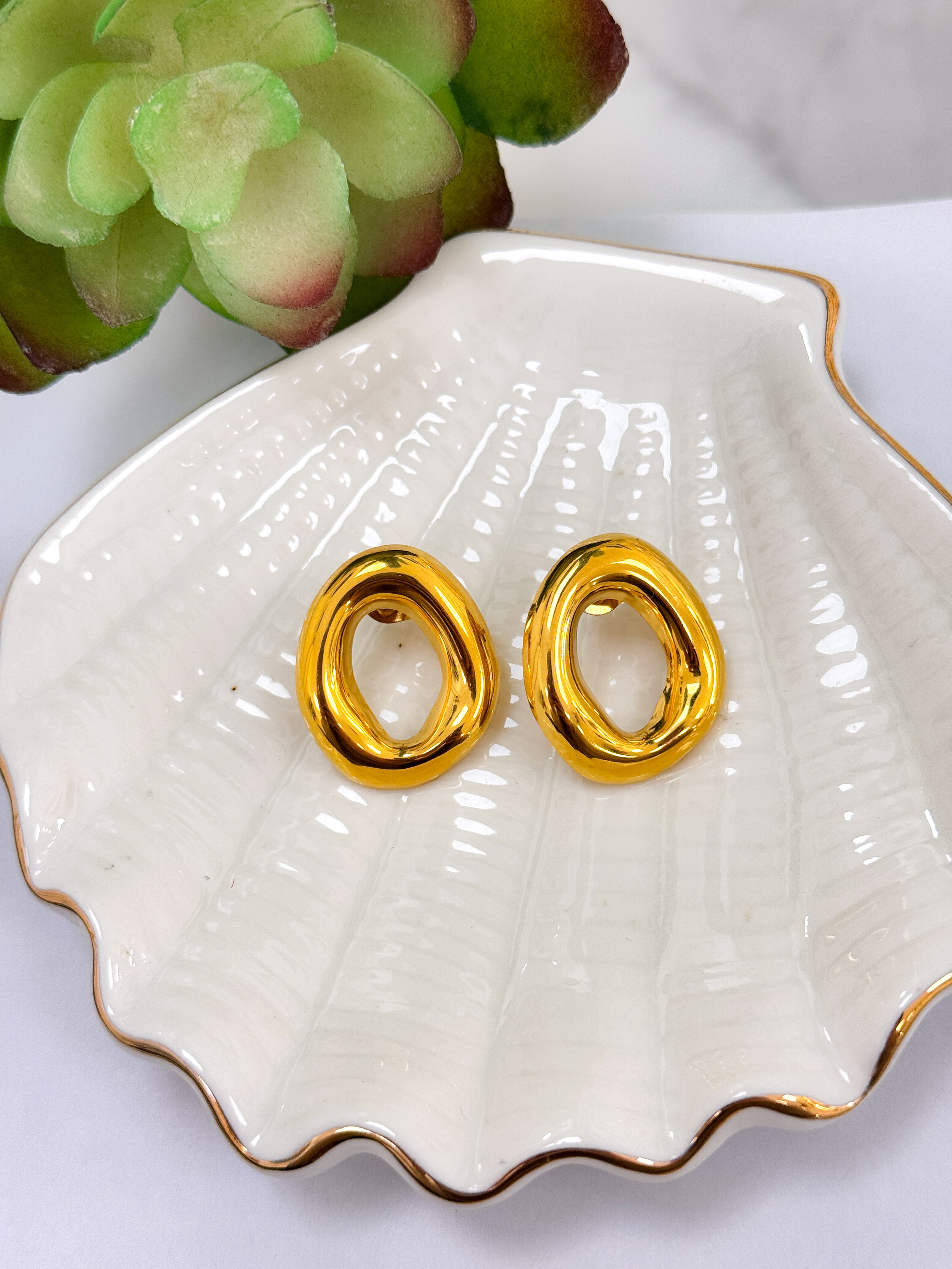 Orecchino Ovale 01 ORO