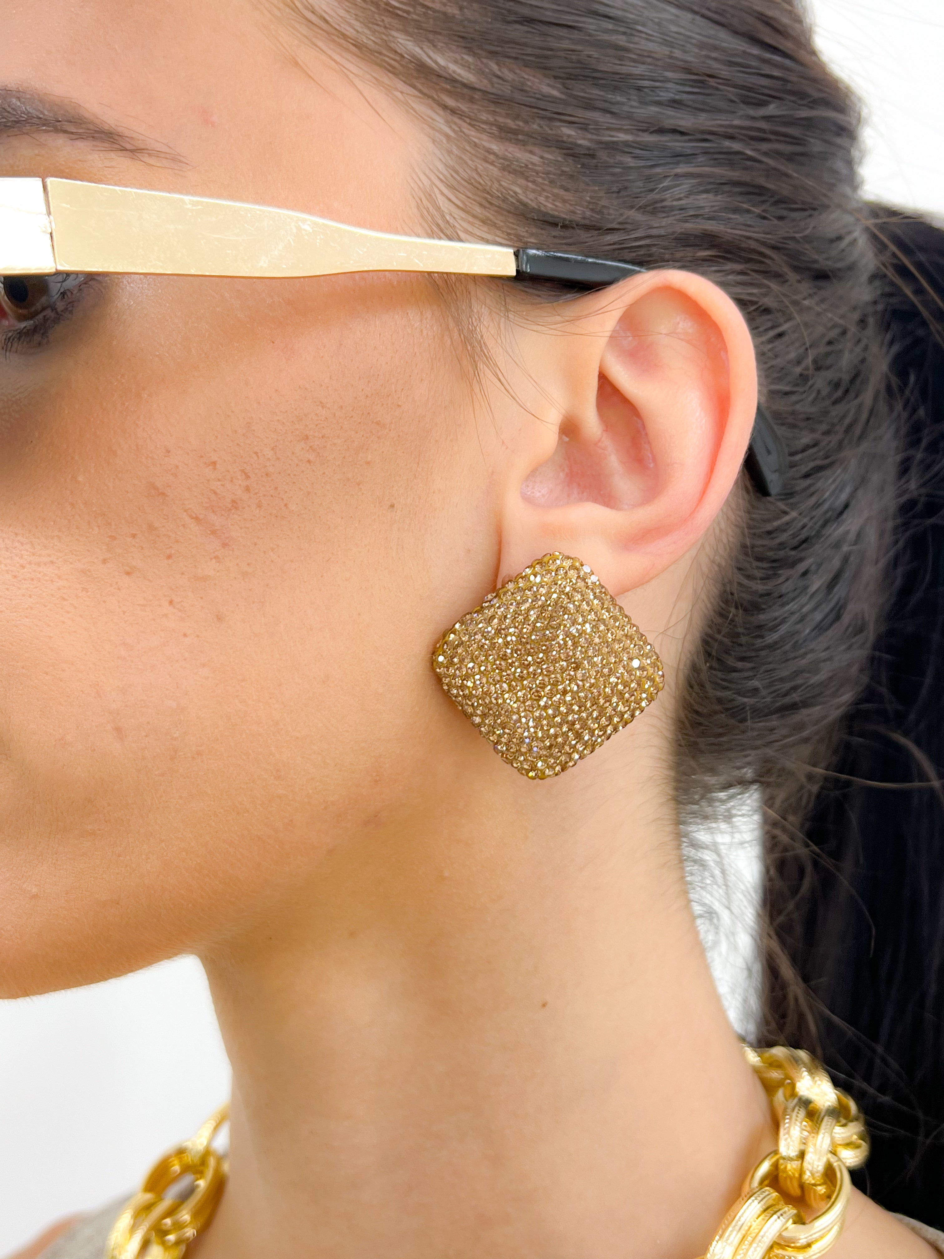 Orecchino bottone BRONZO